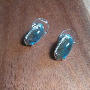 Malagasy Labradorite Solitaire Stud Earrings